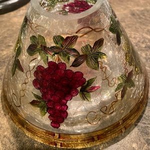 Candle topper